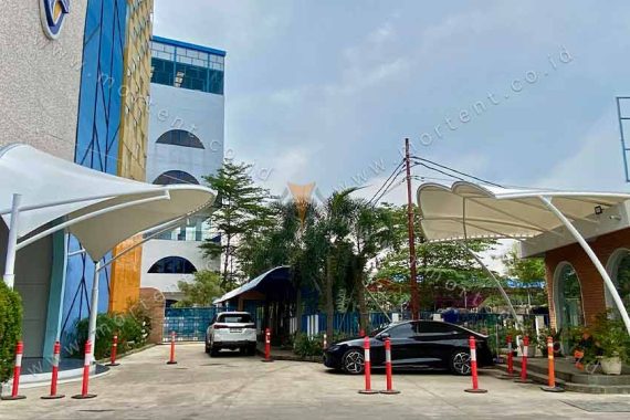 desain canopy membrane unik ikonik sekolah Jakarta