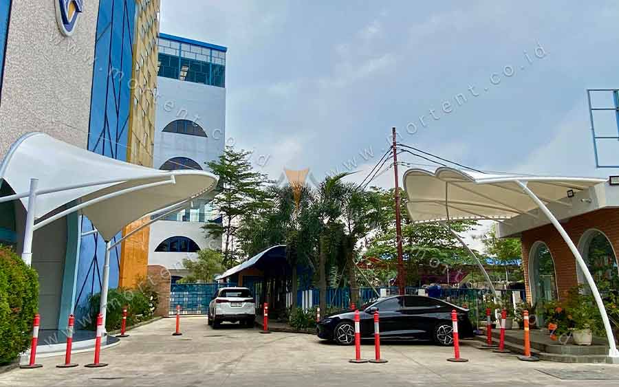 desain canopy membrane unik ikonik sekolah Jakarta